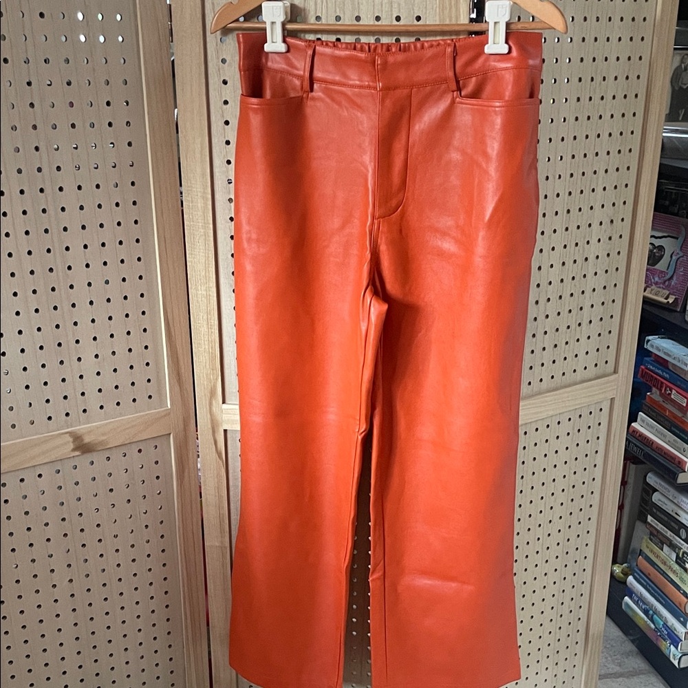 EUC- Like New- Avec Les Filles Cropped Orange Faux Leather Pants- size M
